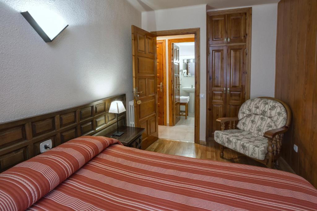 Hotel Farre D'Avall Barruera Quarto foto